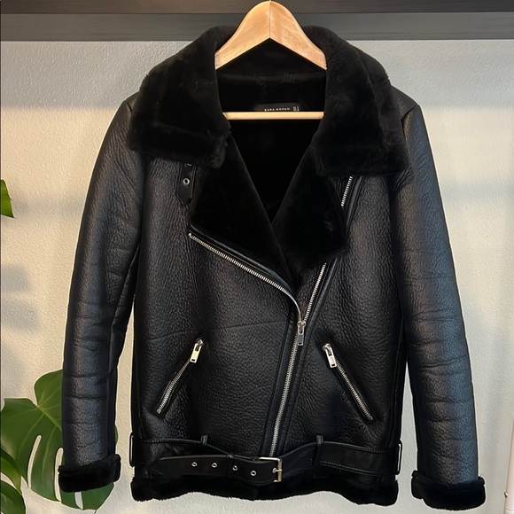 Zara Jackets & Blazers - Zara Black Faux Leather Double Faced Biker Jacket with Plush Shearling Fur Trim